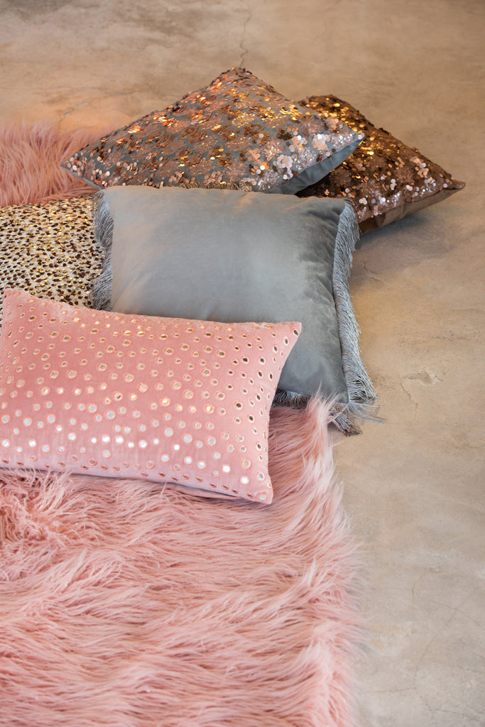 Cushion Sequin Velvet Grey/Pink