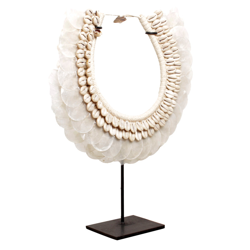 J36 Shell Necklace