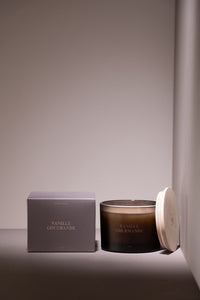 Scented Candle Accords Essentiels Vanille Gourmande-28H